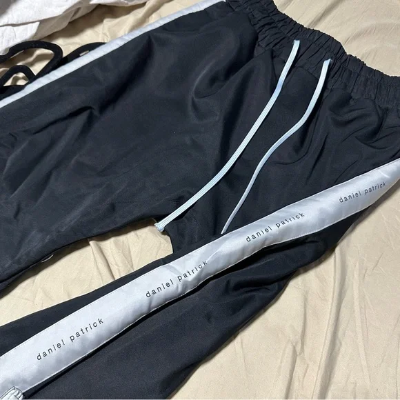 Daniel Patrick Parachute Track Pants - Picture 6 of 8